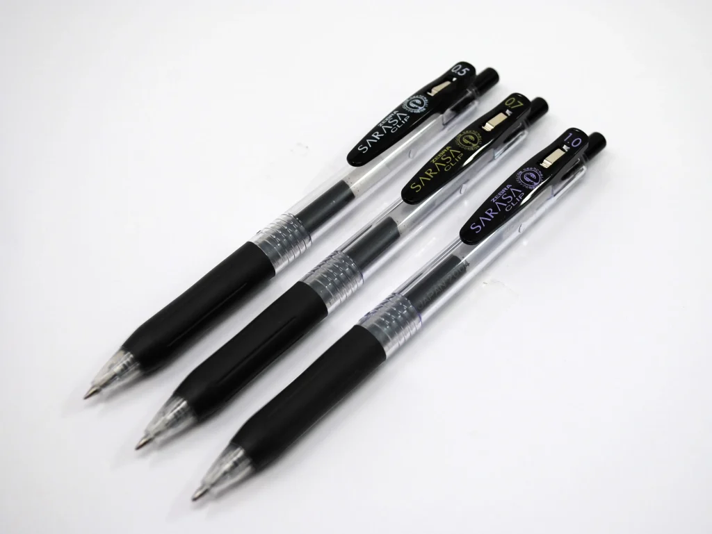 Sarasa pen for retention