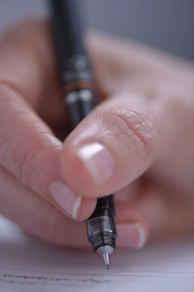 DelGuard writing instrument